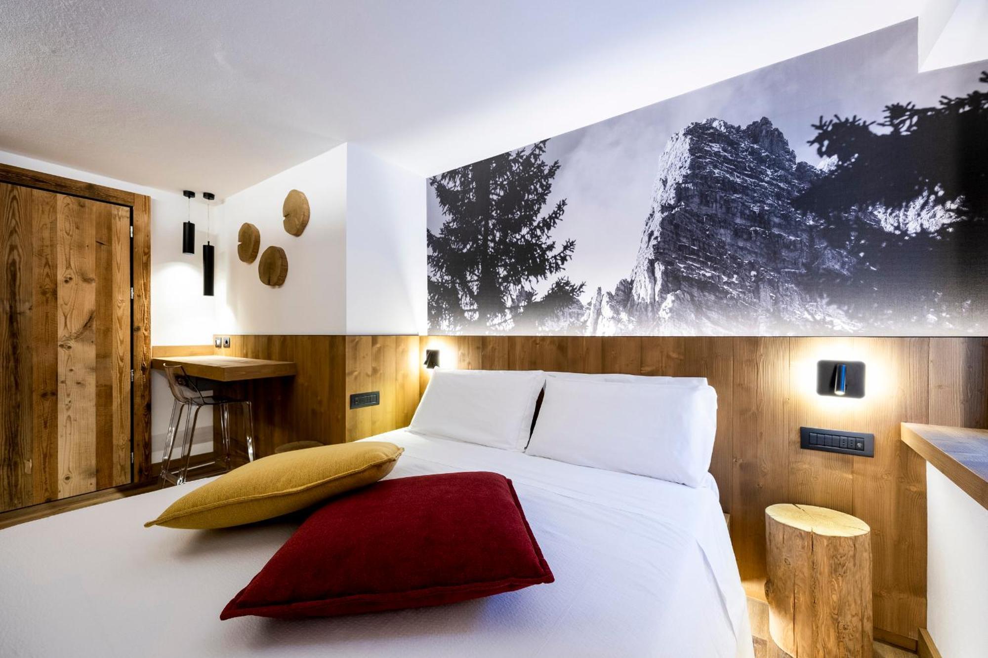 Miralago Hotel